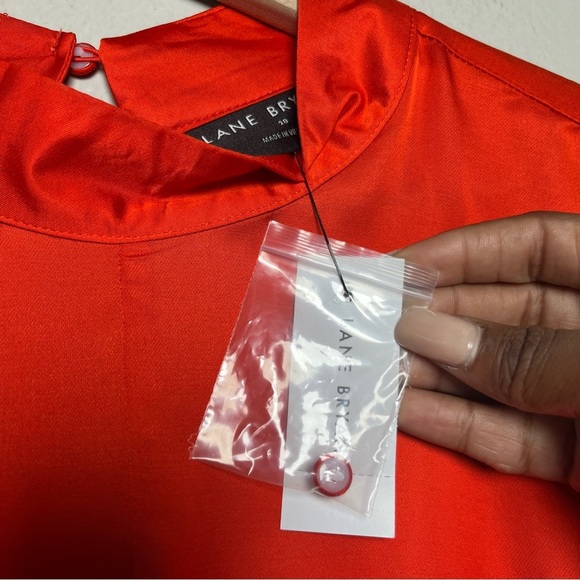 NEW Lane‎ Bryant Women Blouse 18 Red Relaxed Flutter-Sleeve Mock-Neck Top Satin - Picture 4 of 16